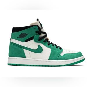 I’m selling my Stadium Green Jordan 1’s.